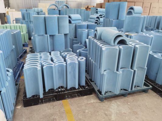Fireproof PIR Pipe Insulation Sections Polyisocyanurate Foam Sheets Tubular Shell Design